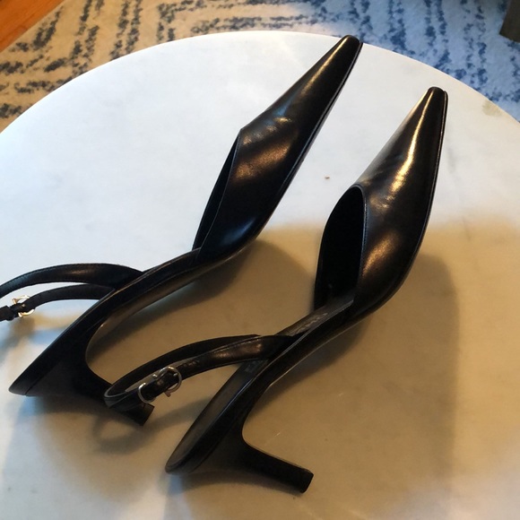 Ferragamo shoes - Picture 5 of 6